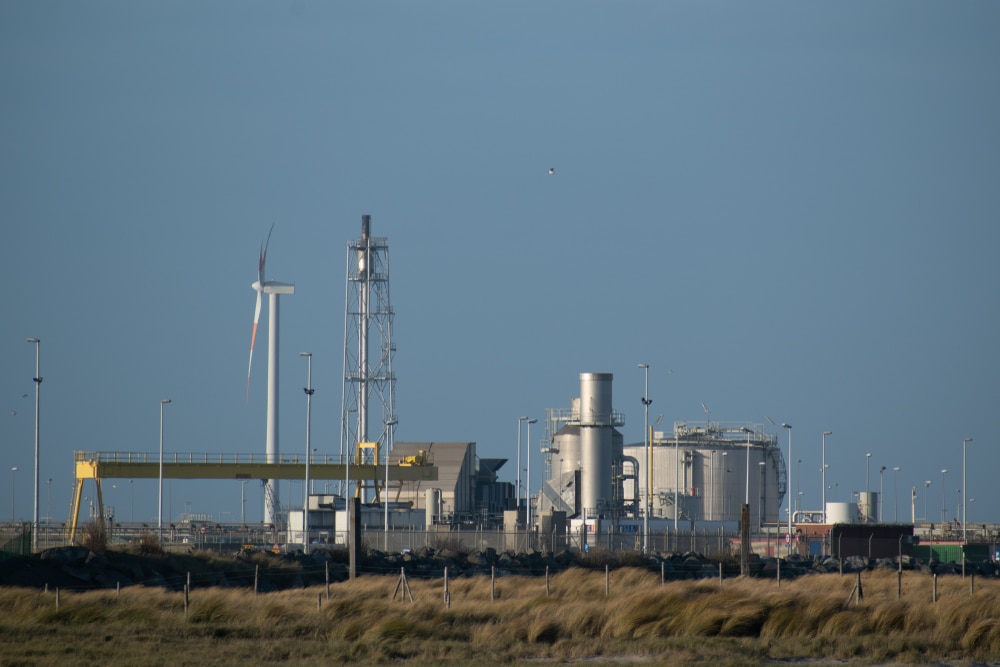 LNG-raffinaderij en -opslagplaats van Fluxys in de haven van Zeebrugge - Chateau Residenties